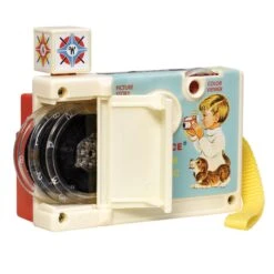 FISHER PRICE PICTURE DISK CAMERA -Simply Devine Gifts And Decor Shop 1707 Fisher Price Changeable Disc Camera Back Open web