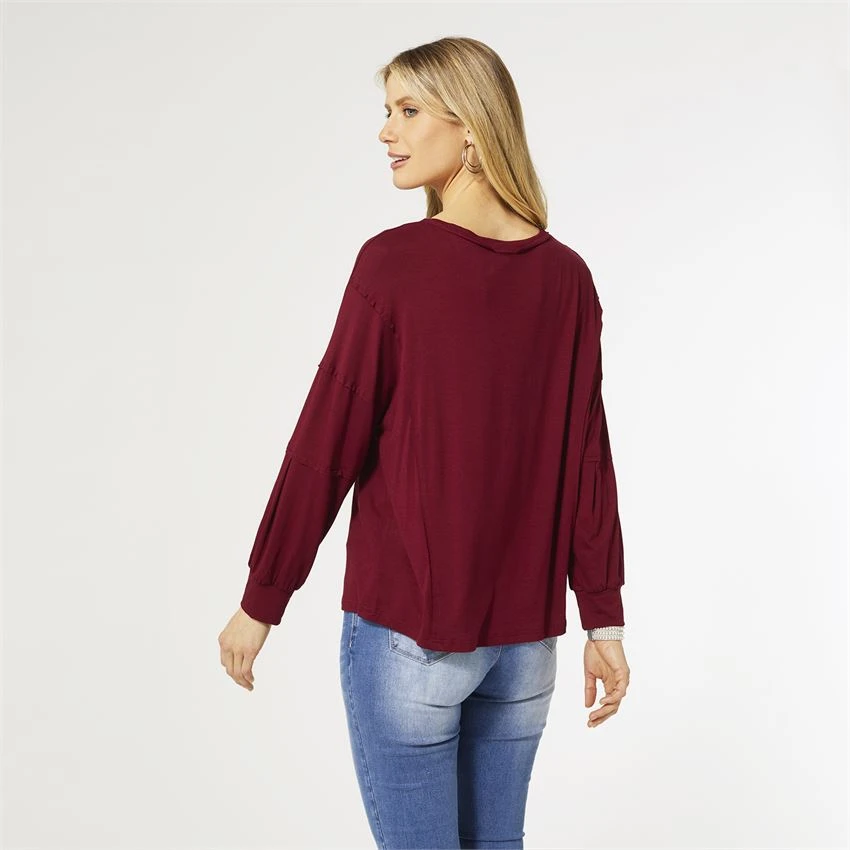 KATE V-NECK TEE WITH POCKET BURGUNDY 4 KATE V-NECK TEE WITH POCKET BURGUNDY - Image 2