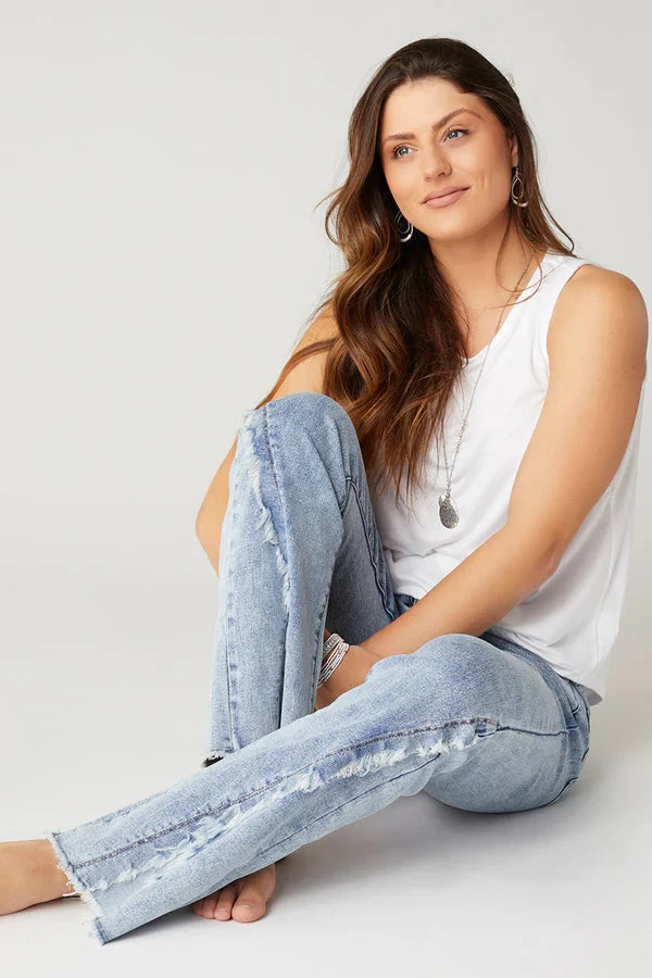 EVERSTRETCH FLARE JEANS WITH CROSSOVER FRINGE 7 EVERSTRETCH FLARE JEANS WITH CROSSOVER FRINGE - Image 5