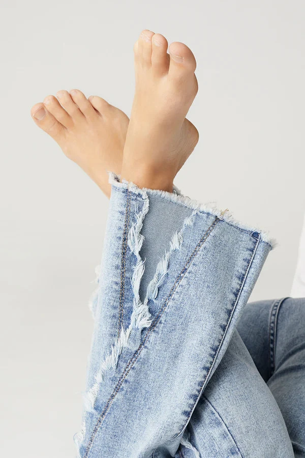 EVERSTRETCH FLARE JEANS WITH CROSSOVER FRINGE 6 EVERSTRETCH FLARE JEANS WITH CROSSOVER FRINGE - Image 4