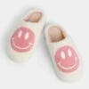 HAPPY FEET SLIPPERS SMILEY