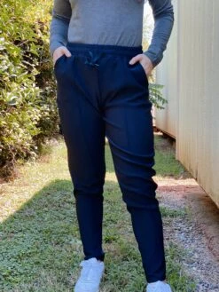 Solid Traveler Jasmine Navy