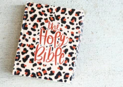 ESV JOURNALING BIBLE -Simply Devine Gifts And Decor Shop 5M6A7548 900x 1556dd08 b1ca 4a74 b3f5 e509bdf0fedd