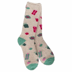 Holiday Christmas Cozy Crew -Simply Devine Gifts And Decor Shop WSCZCRW 133 GiftBoxpsd